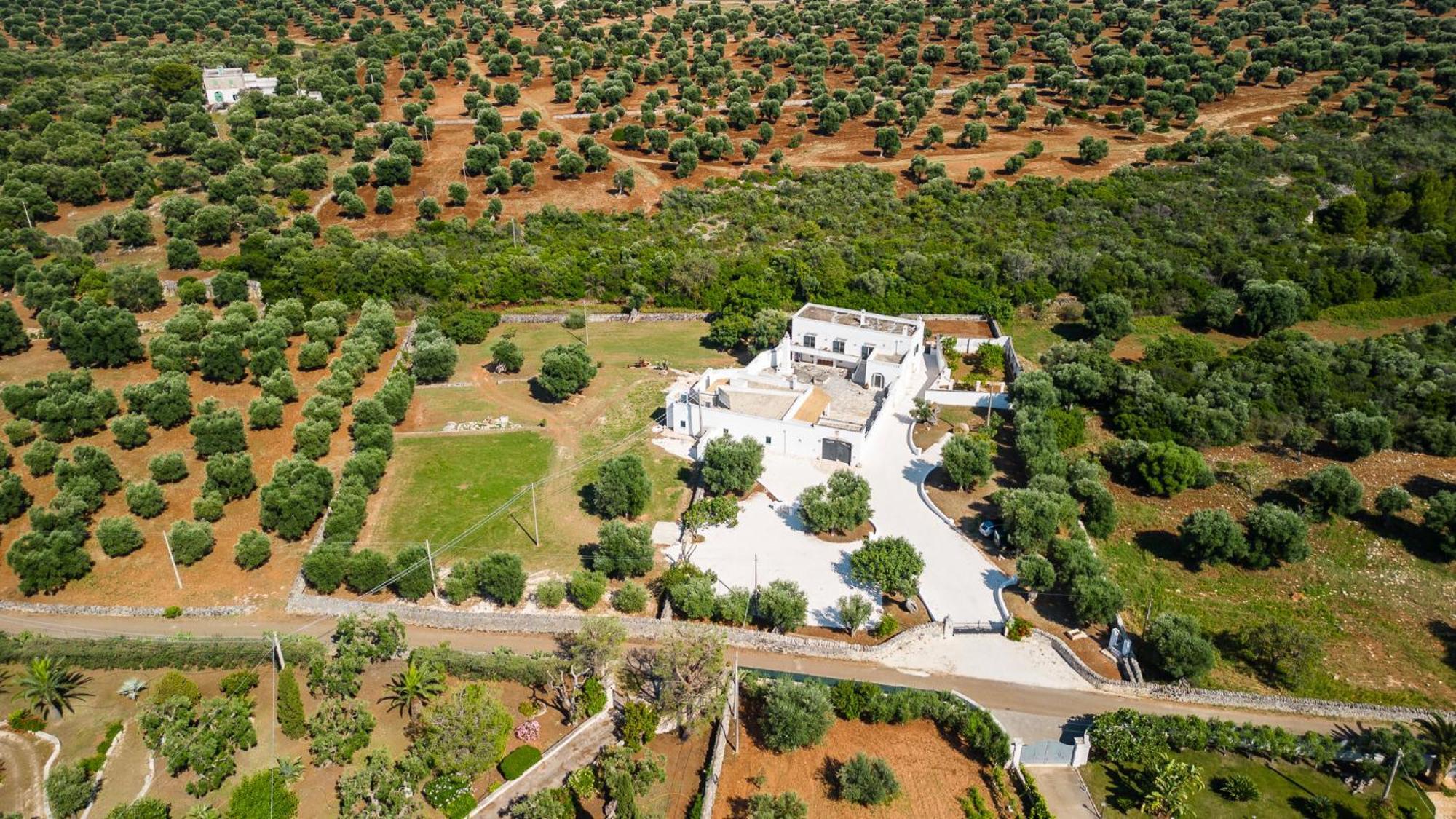 Masseria Abadia Uno Остуни Экстерьер фото