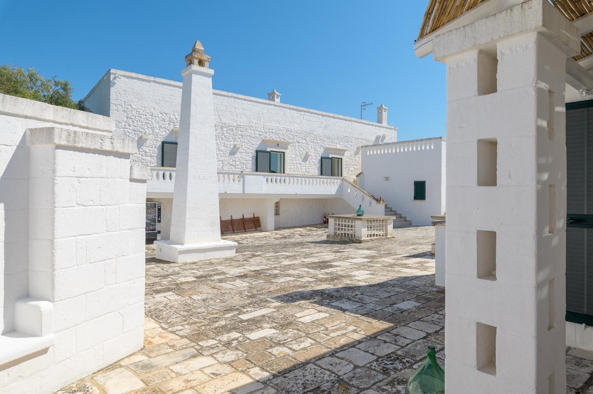 Masseria Abadia Uno Остуни Экстерьер фото