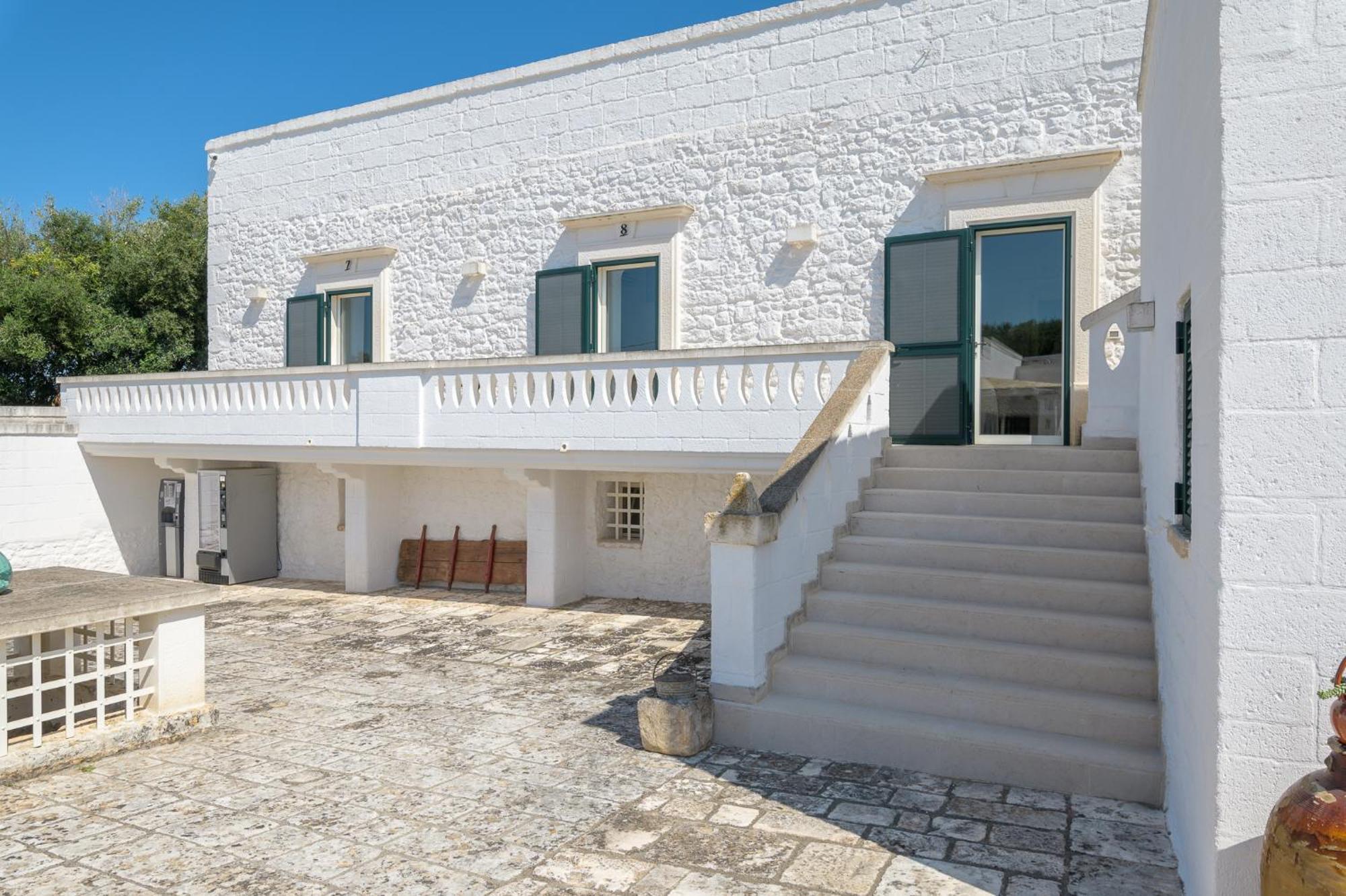 Masseria Abadia Uno Остуни Экстерьер фото
