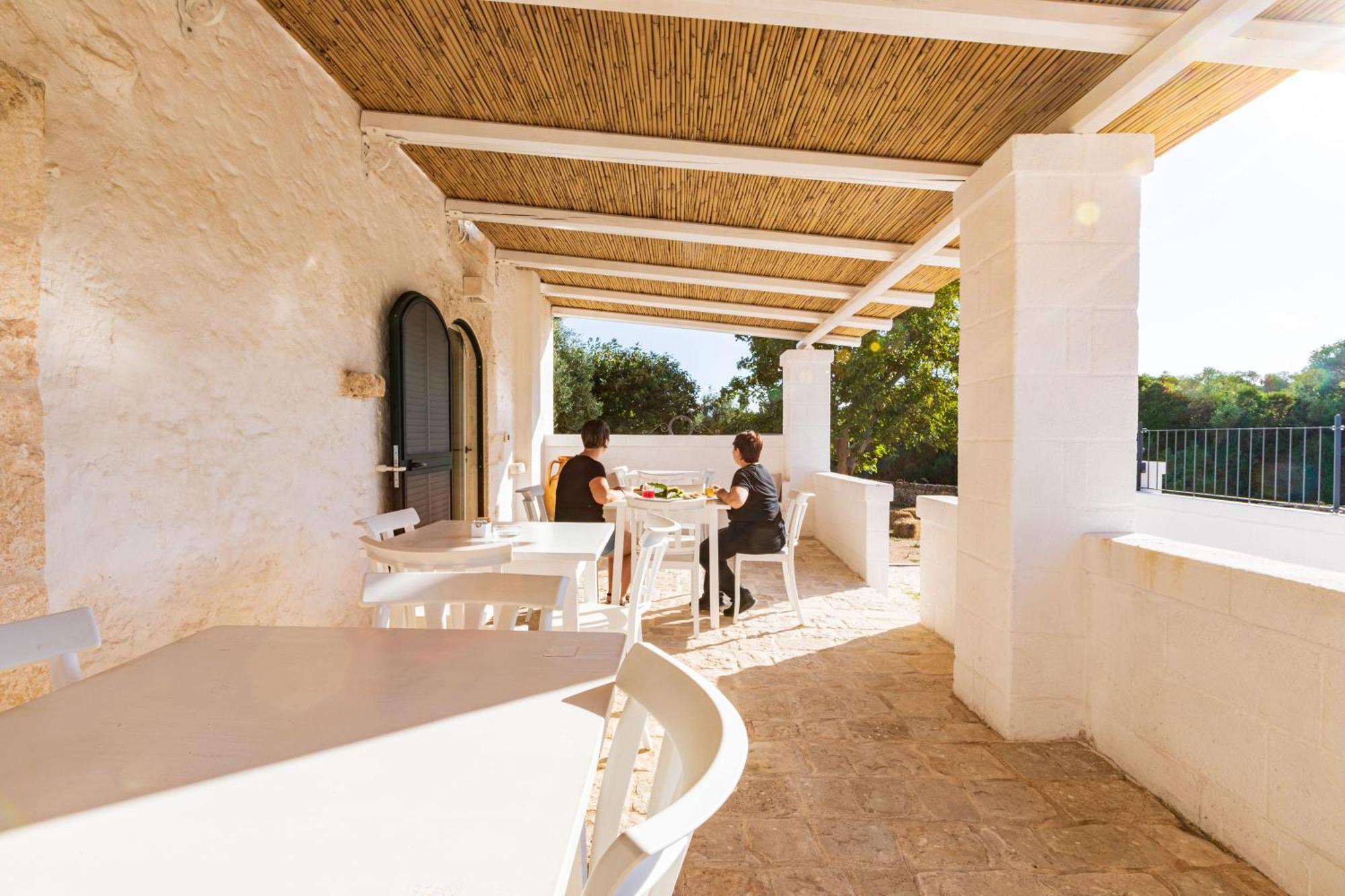 Masseria Abadia Uno Остуни Экстерьер фото